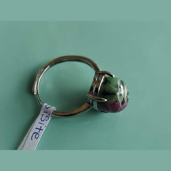 Ruby in Zoisite Ring - Picture 5 of 8